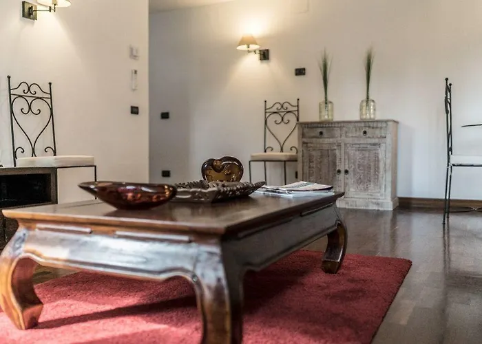 Mansarda Magritte Apartman *