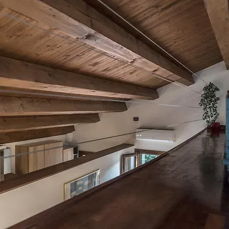 Mansarda Magritte Apartment Venice